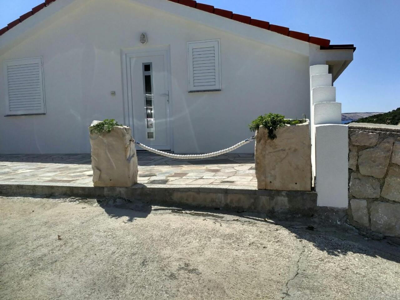 Apartments Ljerka Stara Novalja Exterior photo